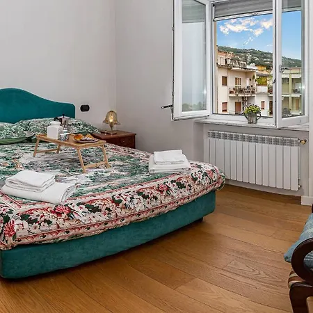 Maya Penthouse - Center سورينتو